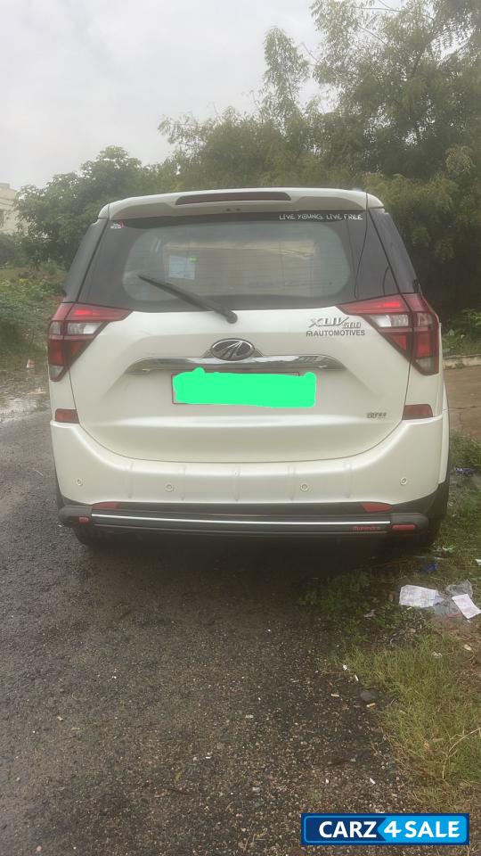 Mahindra XUV 500 W11 Mahindra XUV 500 W11