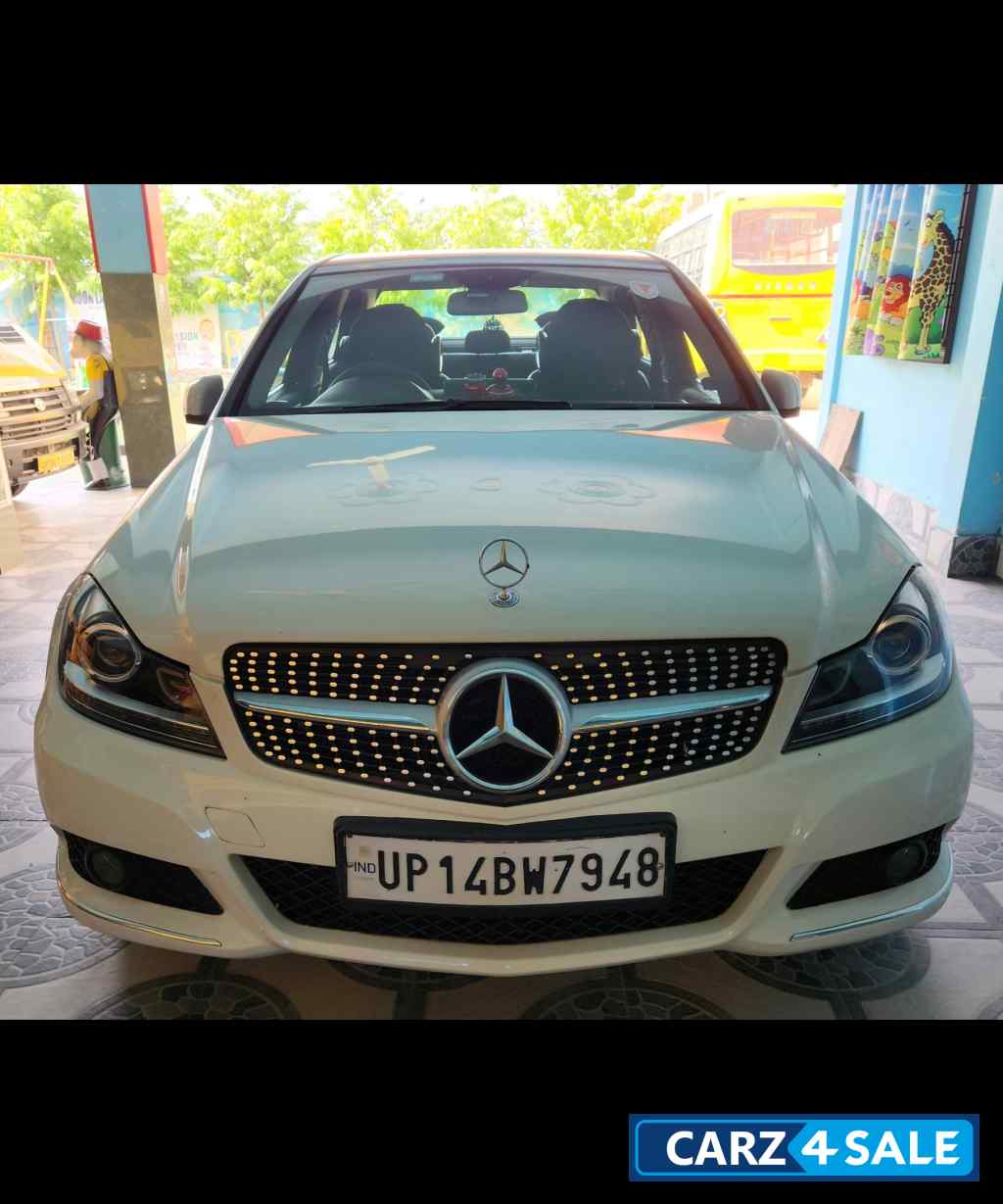 White Mercedes-Benz C-Class Sports