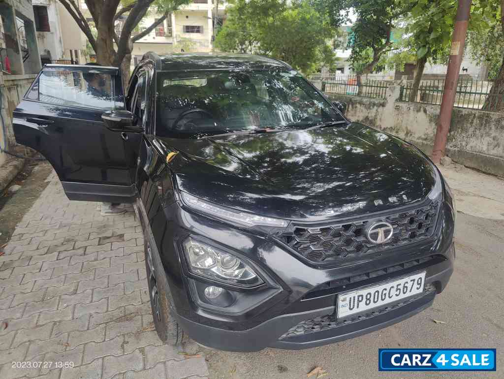 Tata Safari Xz plus dark edition