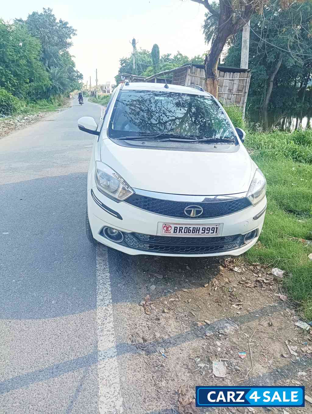 Tata Tiago Xz