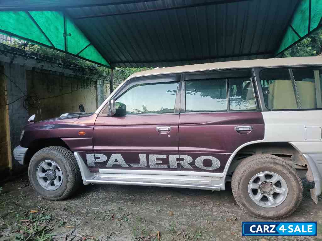 Mitsubishi Pajero 4x4 7 seater