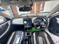 Poler White Hyundai Creta Creta Sx 1.5 petrol