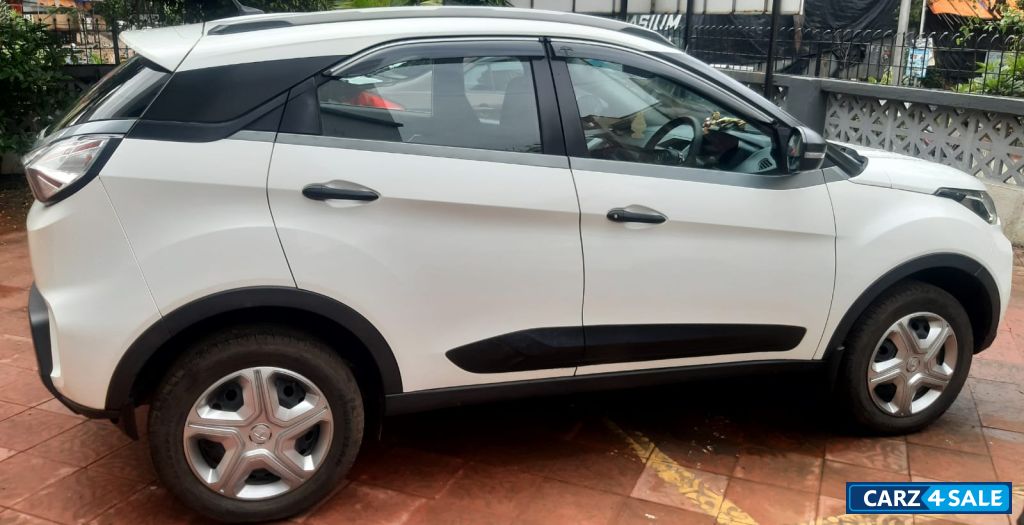Tata Nexon XM