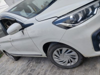 Pearl Arctic White Maruti Suzuki Ertiga Vxi cng