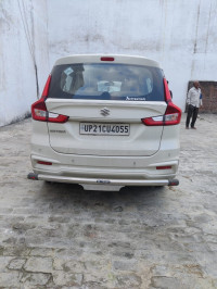 Pearl Arctic White Maruti Suzuki Ertiga Vxi cng