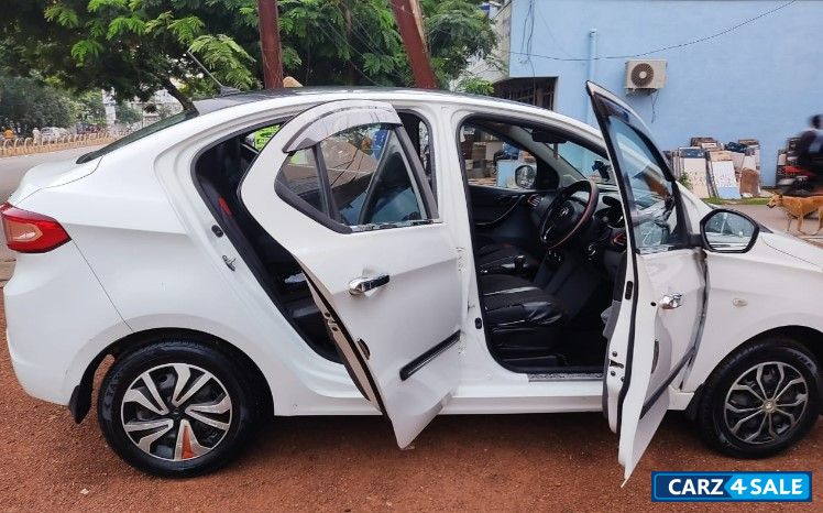 Tata Tigor BUZZ