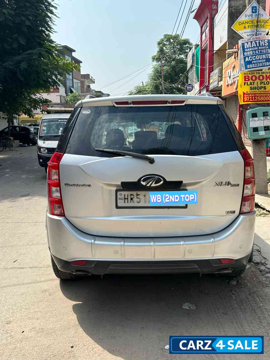 Mahindra XUV 500 W8 Mahindra XUV 500 W8