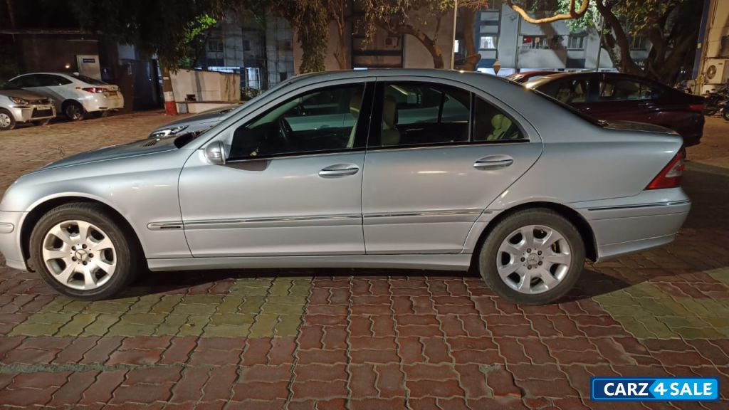 I Silver Mercedes-Benz C-Class C200 Kompressor