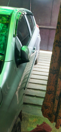 Sleek Silver Hyundai i20 1.4 crdi megna 0