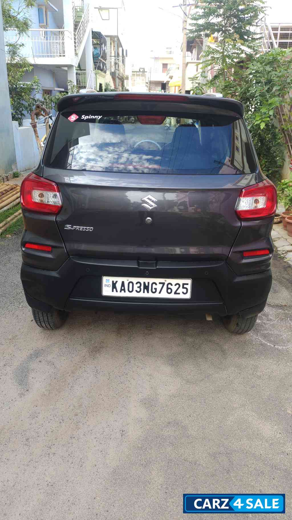 Grey Maruti Suzuki S-Presso VXI + AMT