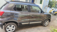 Grey Maruti Suzuki S-Presso VXI + AMT
