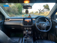 Ice Cool White Renault Kiger RXT (O) Turbo MT