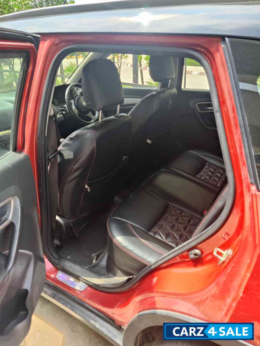 Red Maruti Suzuki Vitara Brezza Zdi+ dual tone