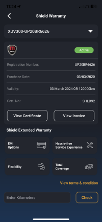 Silver Mahindra XUV300 W8(O)