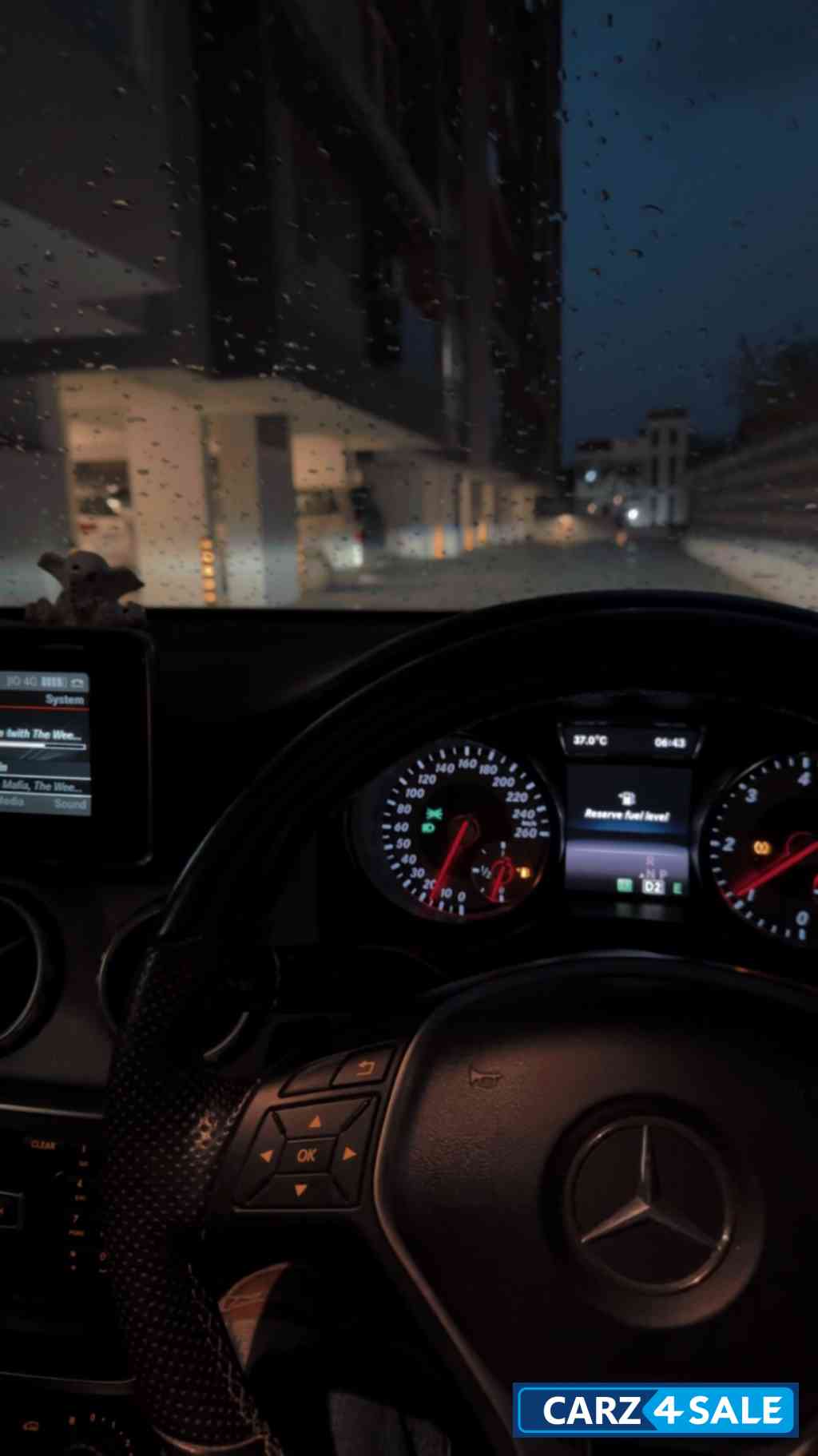 Silver Mercedes-Benz GLA GLA 200d CDI