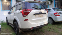 Mahindra XUV 500 W9