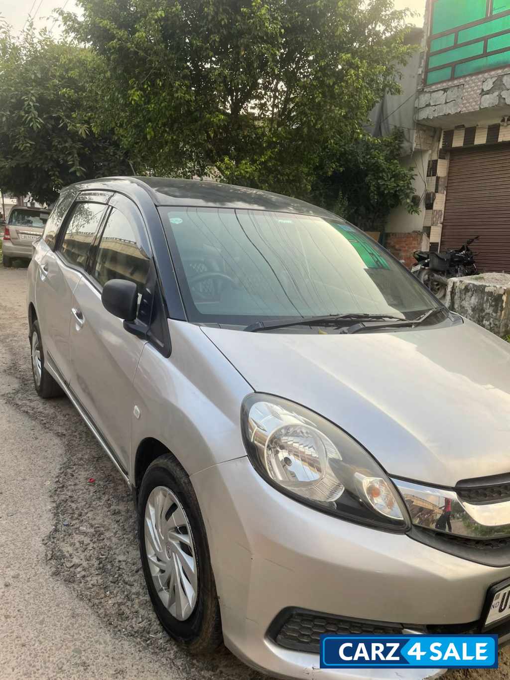 Honda Mobilio 2015