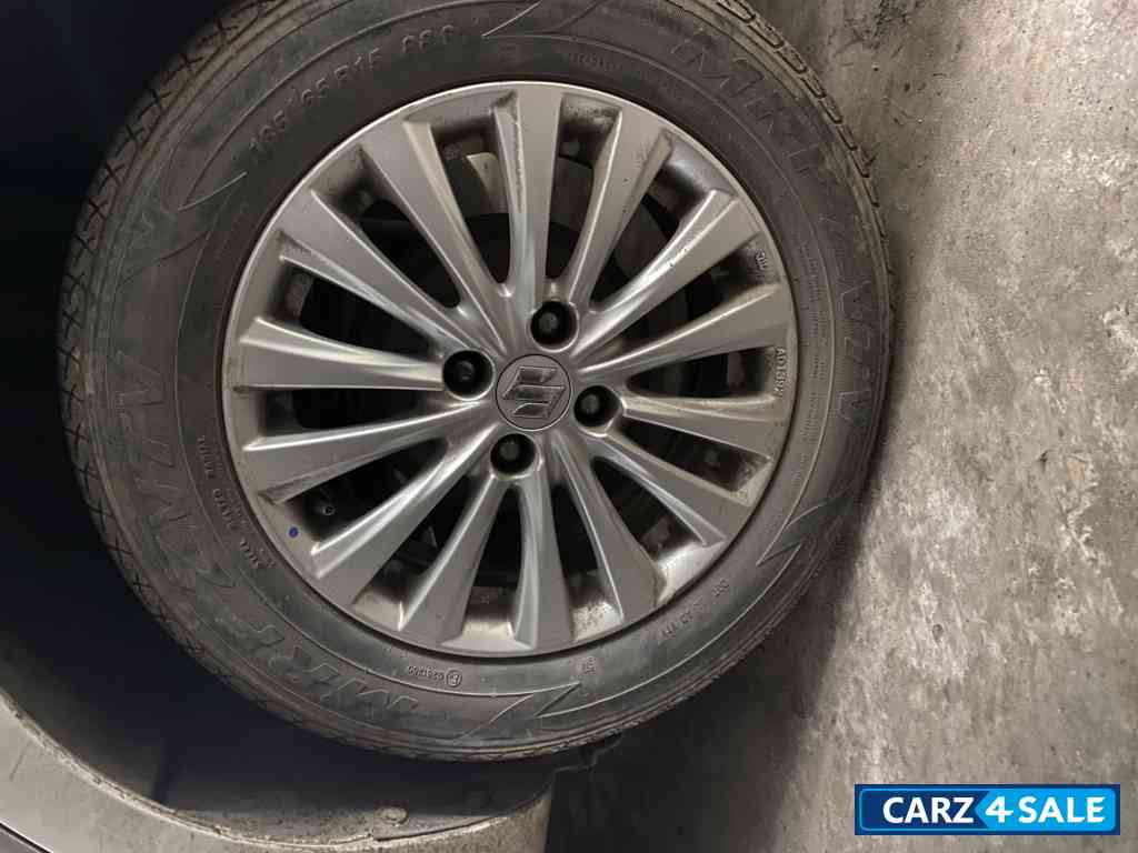 Maruti Suzuki Ciaz Vxi+