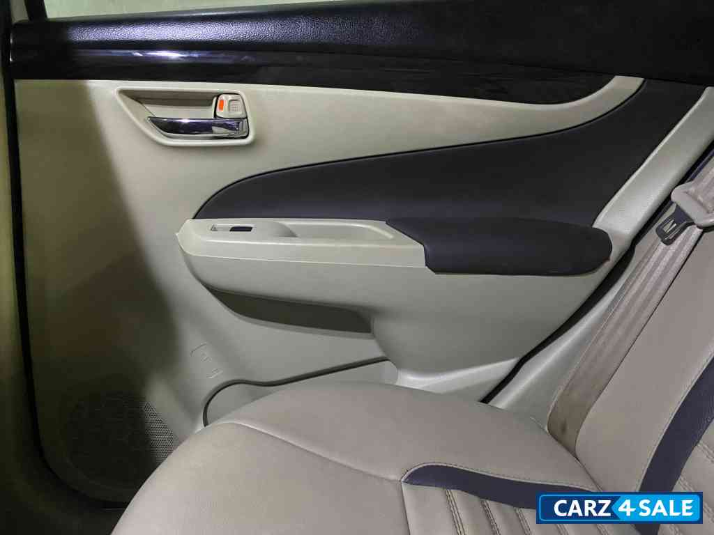 Maruti Suzuki Ciaz Vxi+