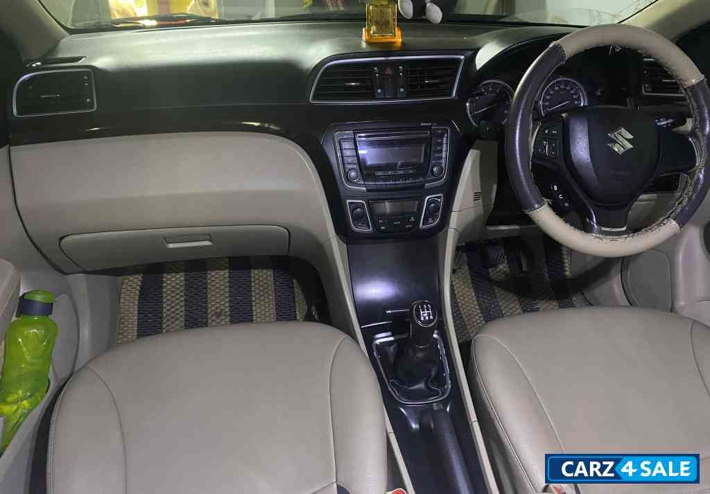 Maruti Suzuki Ciaz Vxi+