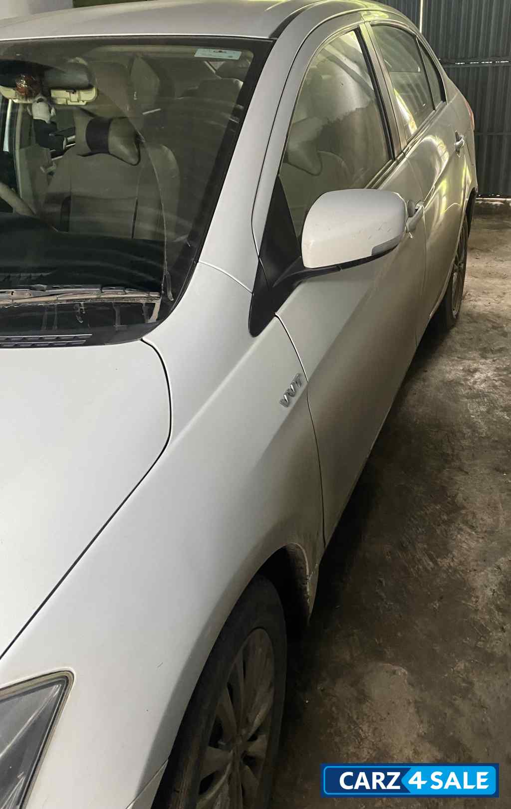 Maruti Suzuki Ciaz Vxi+