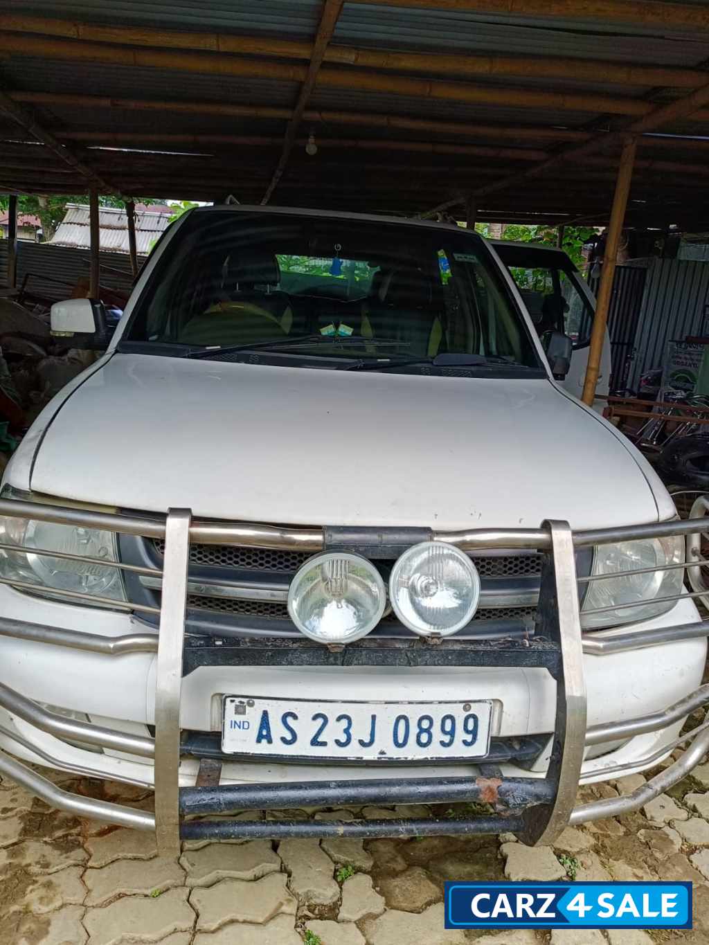 Tata Safari