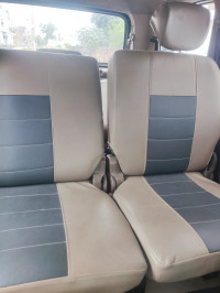 Cofee Mahindra Xylo E4