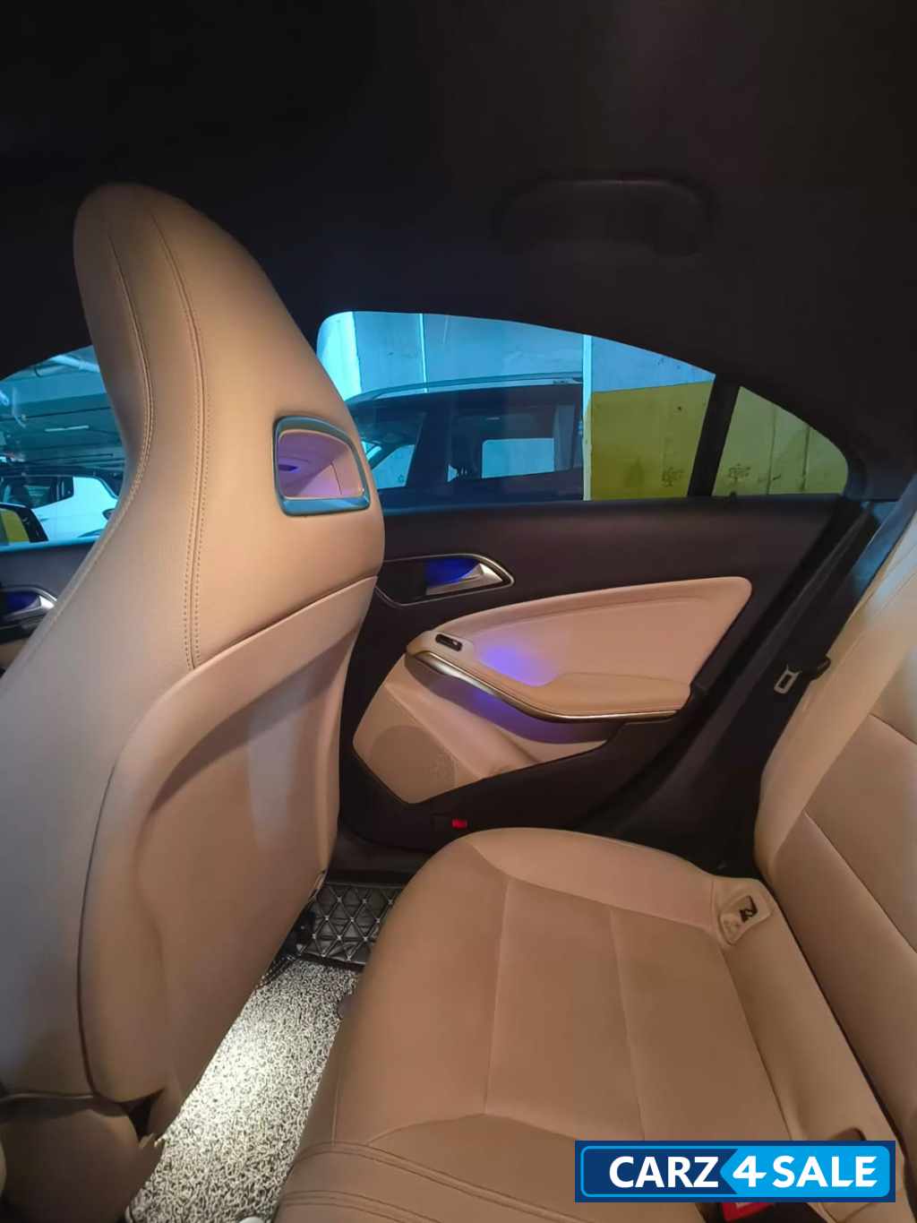 Blue Mercedes-Benz CLA 200 D SPORT