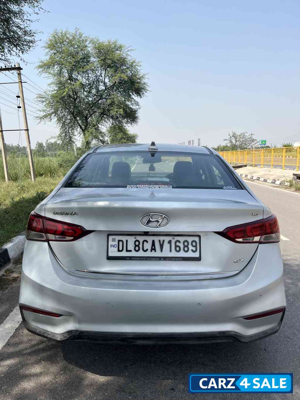 Grey Hyundai Verna 1.6 SX VTVT