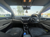 Grey Hyundai Verna 1.6 SX VTVT