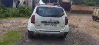 White Renault Duster 110 PS RXZ MT Diesel