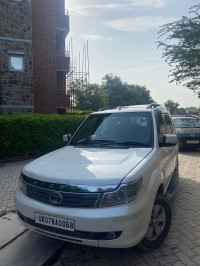 White Tata Safari Storme EX