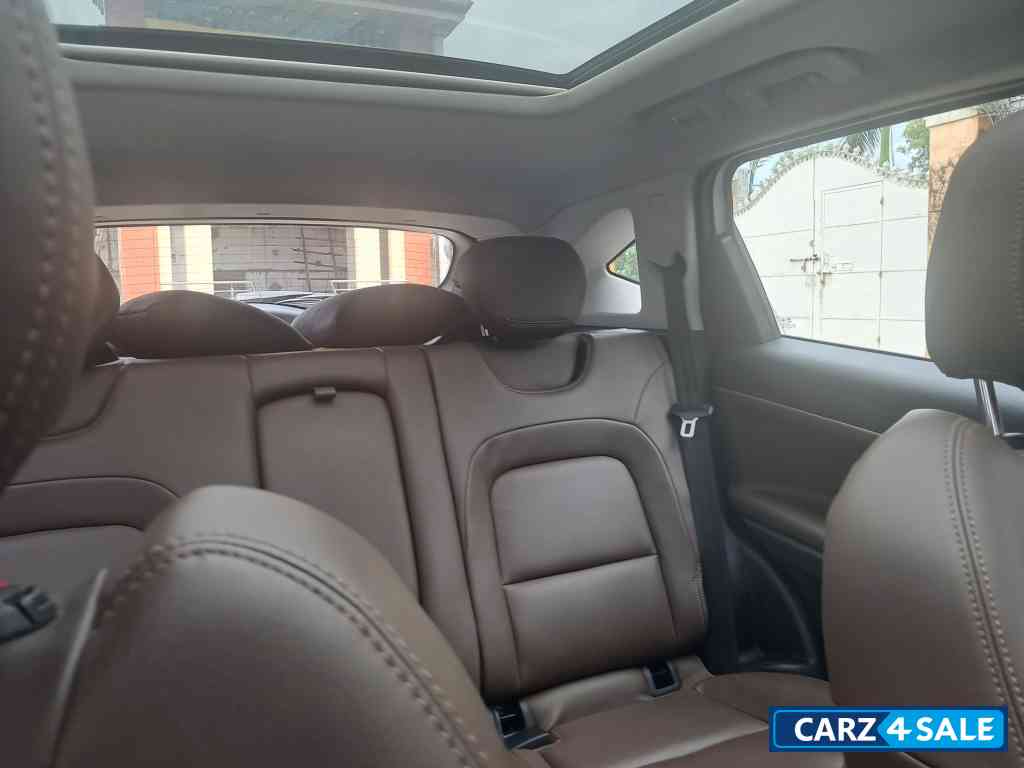 Tata Harrier XZ plus dual tone