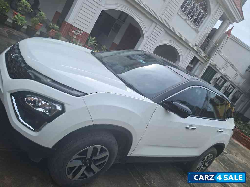 Tata Harrier XZ plus dual tone