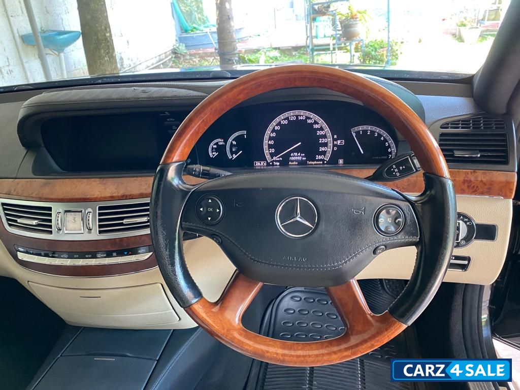 Mercedes-Benz S-Class PETROL