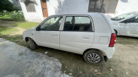 White Maruti Suzuki Alto lxi