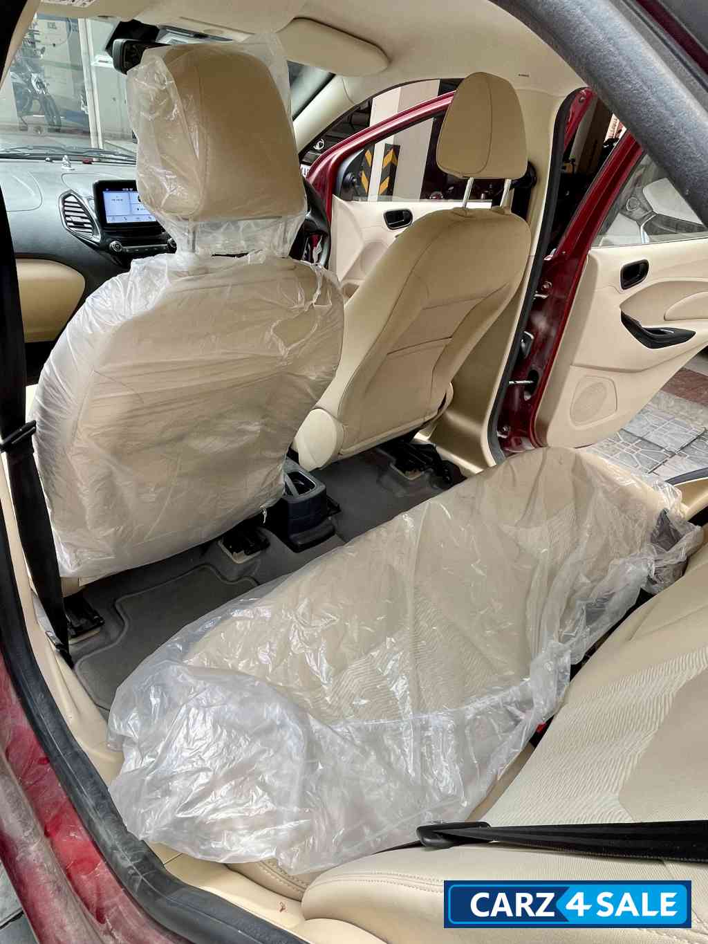 Ford Aspire Titanium plus