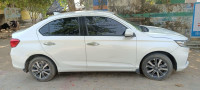 Platinum White Honda Amaze VX - IVTECH