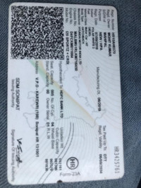 Polar White Hyundai i20 Sportz+CRDi