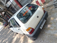 White Maruti Suzuki 800 White
