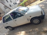 White Maruti Suzuki 800 White