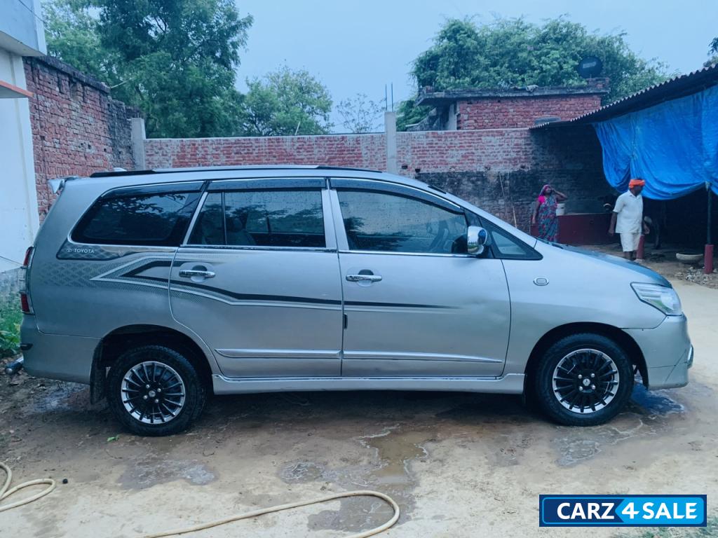 Toyota Innova 2015 GX BS4 engine