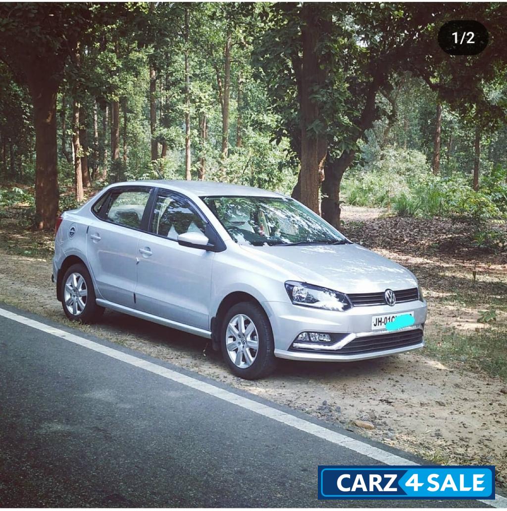 Reflex Silver Volkswagen Ameo Comfortline