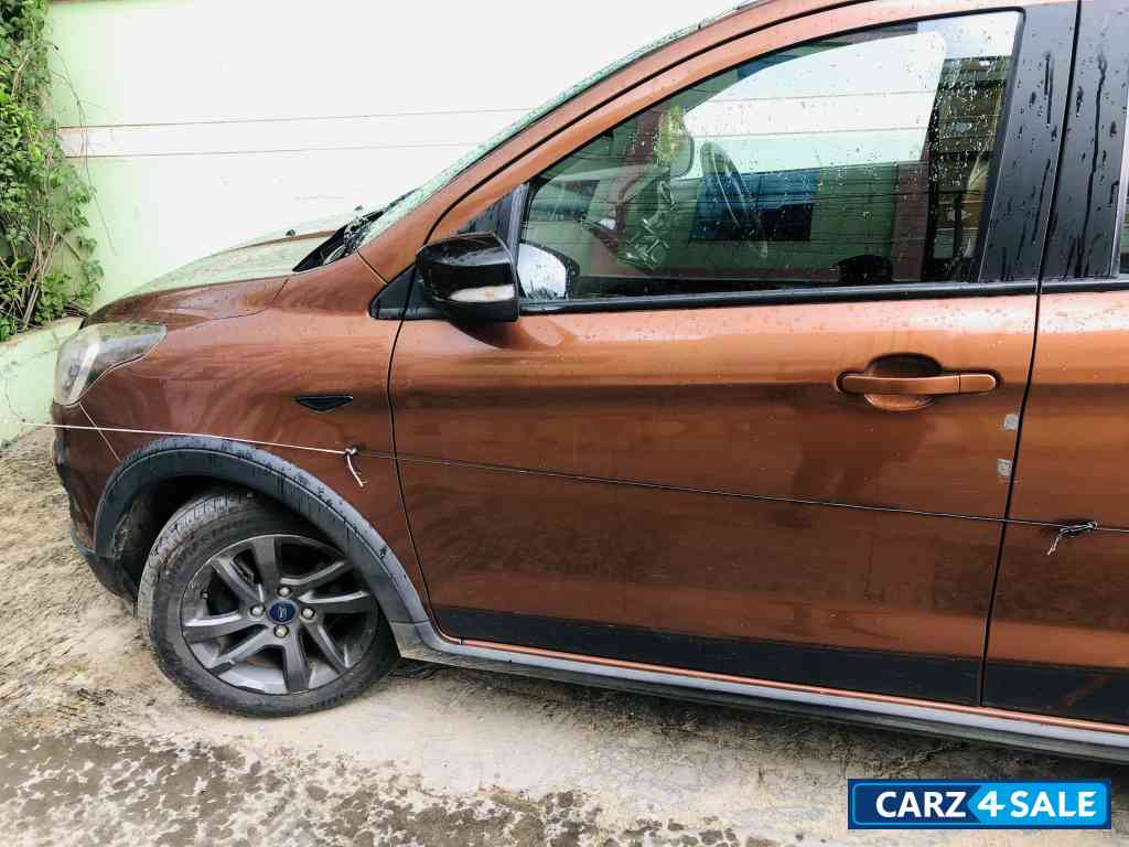 Ford Freestyle Titanium