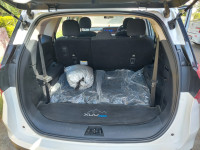 White Mahindra XUV700 Ax5