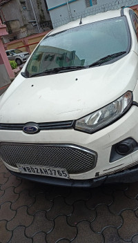 Ford Ecosport ambiente MT BSIV 2015 Model