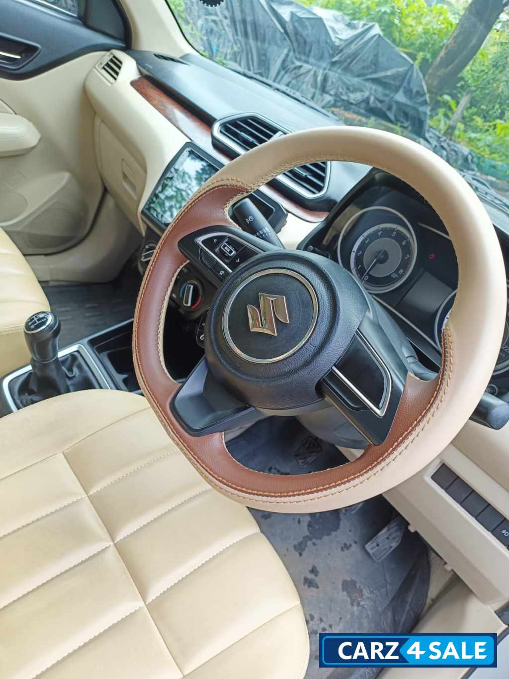 Silver Maruti Suzuki Dzire VXI 1.2 BS IV