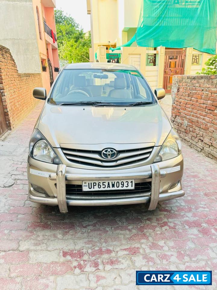 Toyota Innova 2.5 G