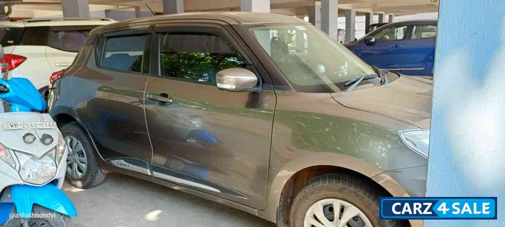 Maruti Suzuki Swift Vxi