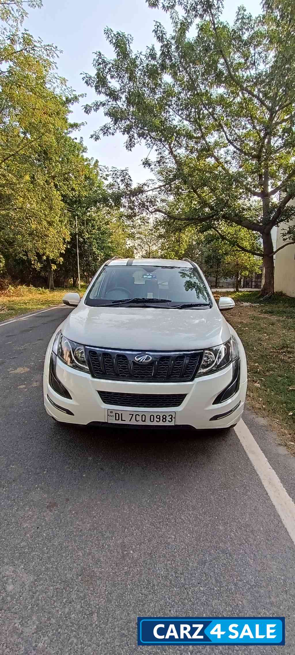 Mahindra XUV 500 W4